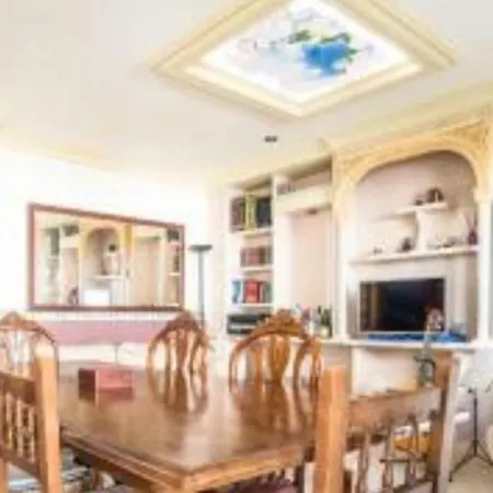 Casa La Guitarra Tatil Evi Nerja